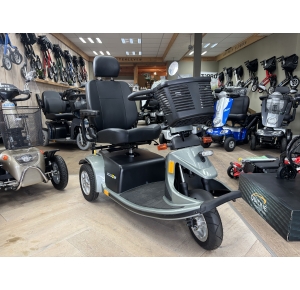 PRIDE LUNA VICTORY MET 6 MAAND GARANTIE EN NIEUWE ACCU