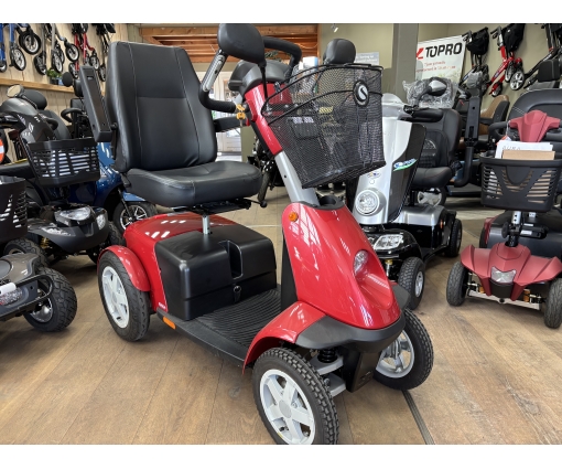 TROPHY 6 4 WIEL MET EXTREME GOEDE VERING EN NIEUWE ACCU TWV 500 EURO